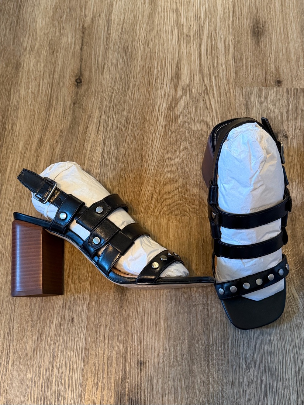 New Vince Camuto Strappy Heels Size 7.5